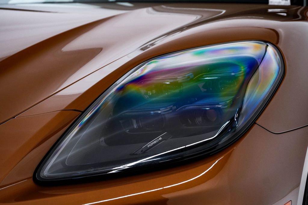 Certified 2025 Porsche Panamera 4 image 7