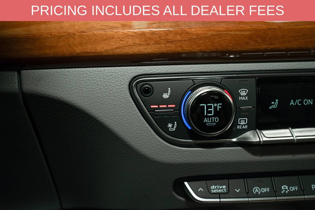 Used 2021 Audi Q5 Prestige w/ Prestige Package AWD/4WD image 17
