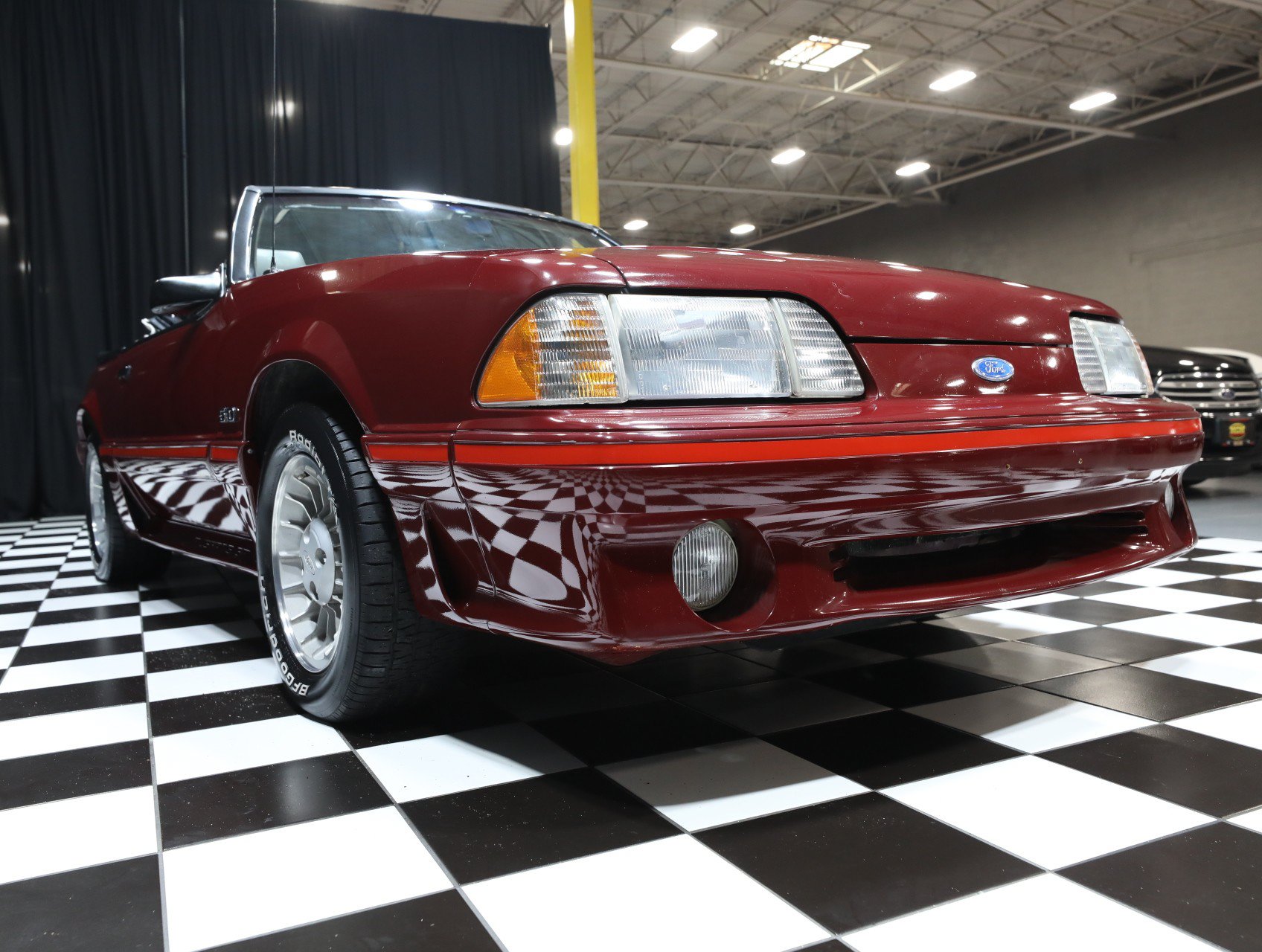 Used 1987 Ford Mustang GT RWD image 21