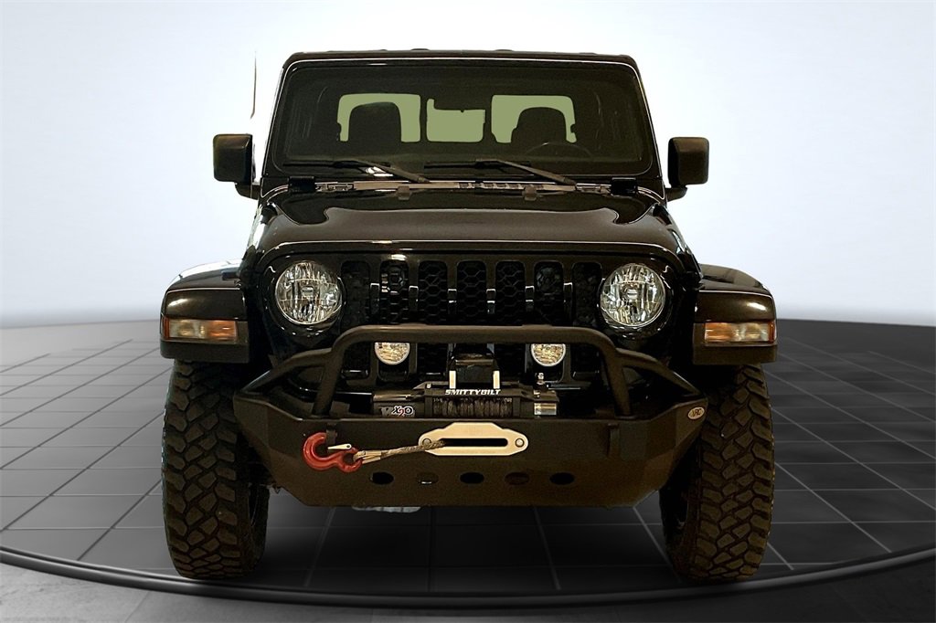 Used 2022 Jeep Gladiator Willys image 3