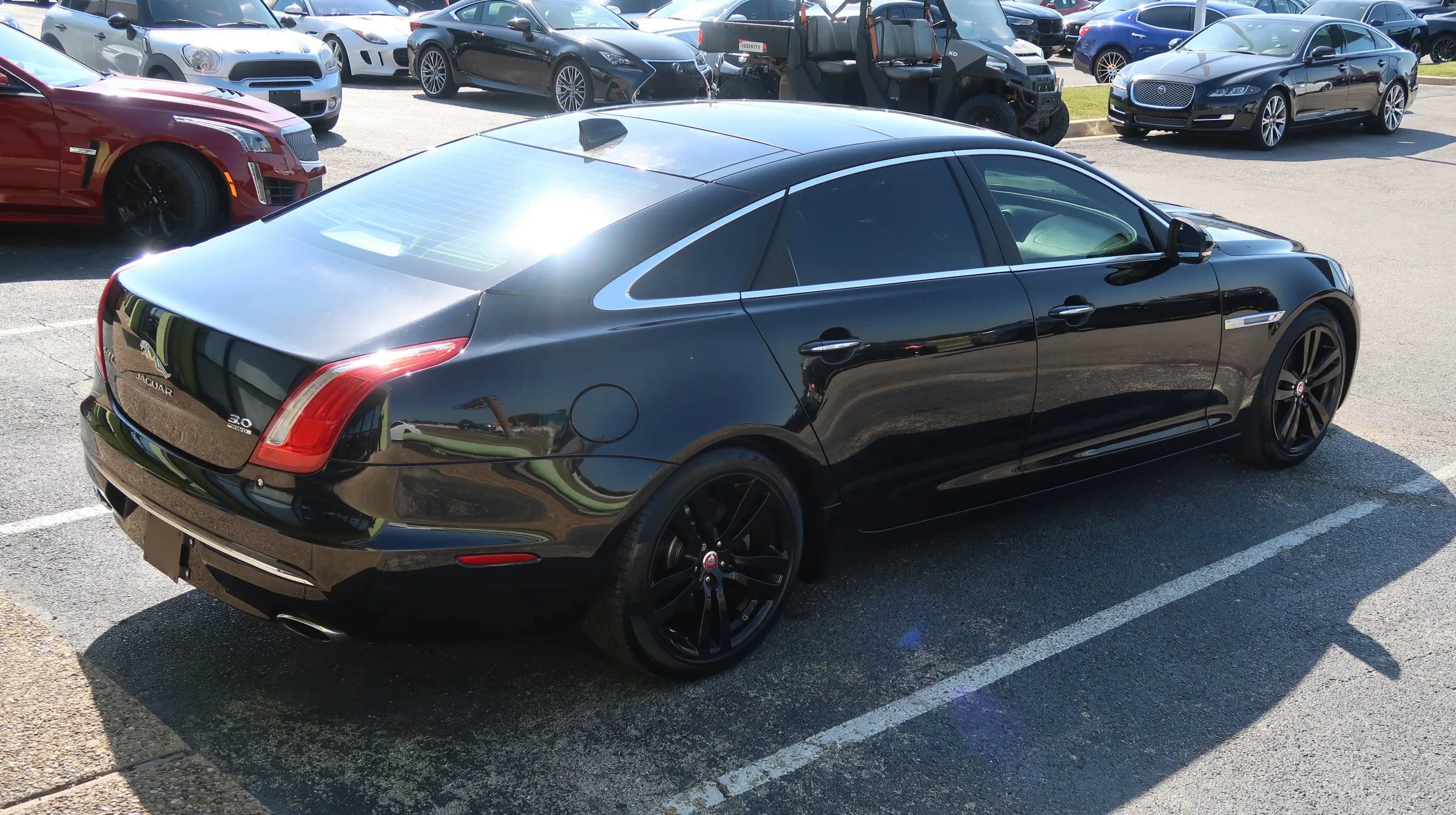 Used 2017 Jaguar XJ L Portfolio AWD/4WD image 13