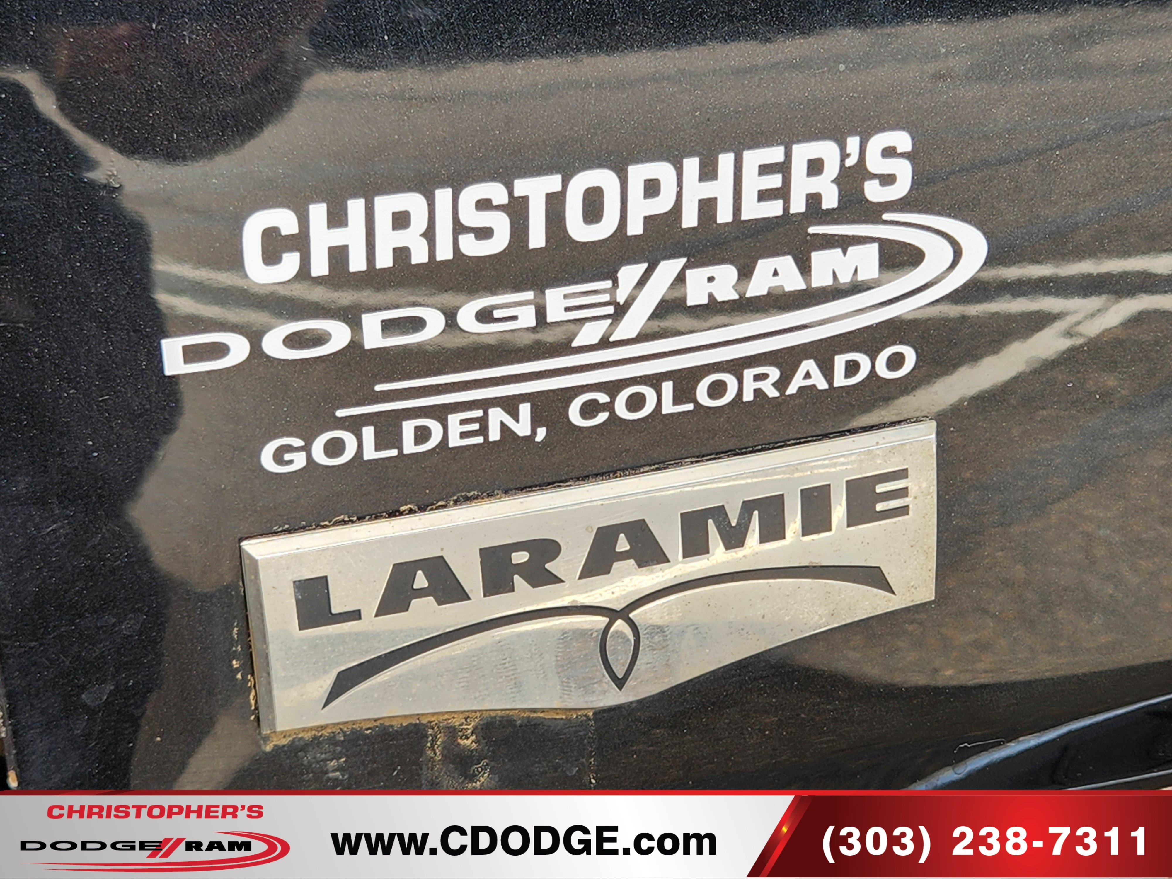Used 2017 RAM 1500 Laramie w/ Convenience Group AWD/4WD image 23