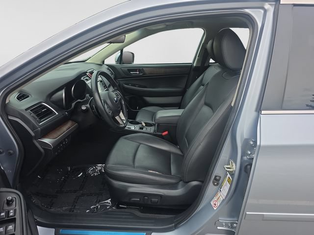 Used 2017 Subaru Outback 2.5i Limited AWD/4WD image 11