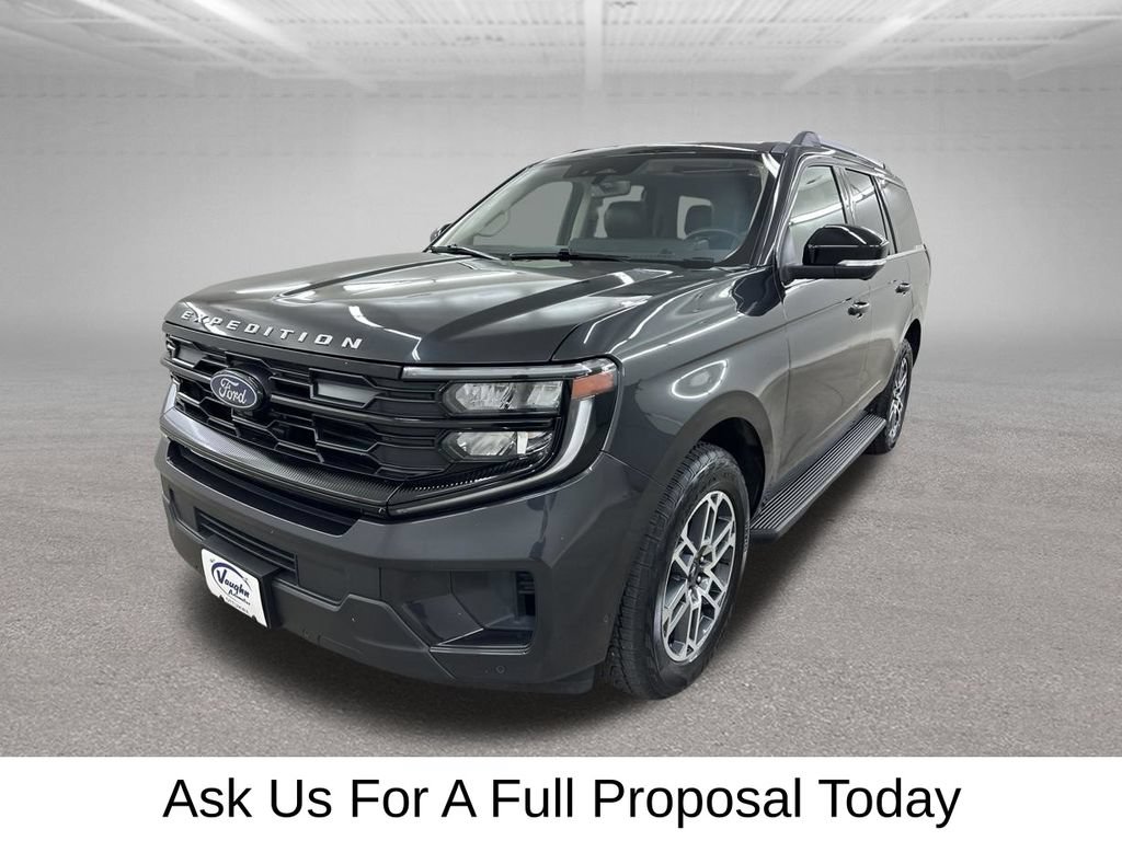 Used 2025 Ford Expedition Active AWD/4WD image 6