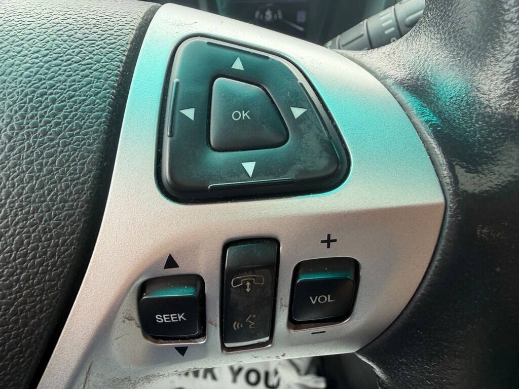 Used 2013 Ford Explorer XLT AWD/4WD image 20