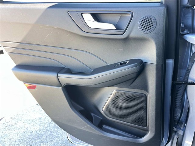 Used 2022 Ford Escape SEL w/ Technology Package image 19