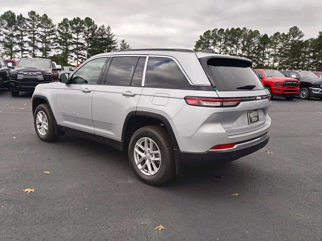 New 2025 Jeep Grand Cherokee Laredo X w/ Trailer Tow Package image 7
