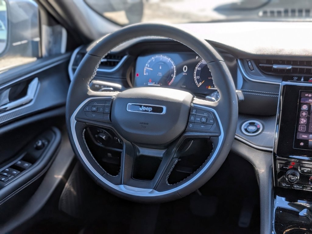 New 2026 Jeep Grand Cherokee Laredo X AWD/4WD image 17