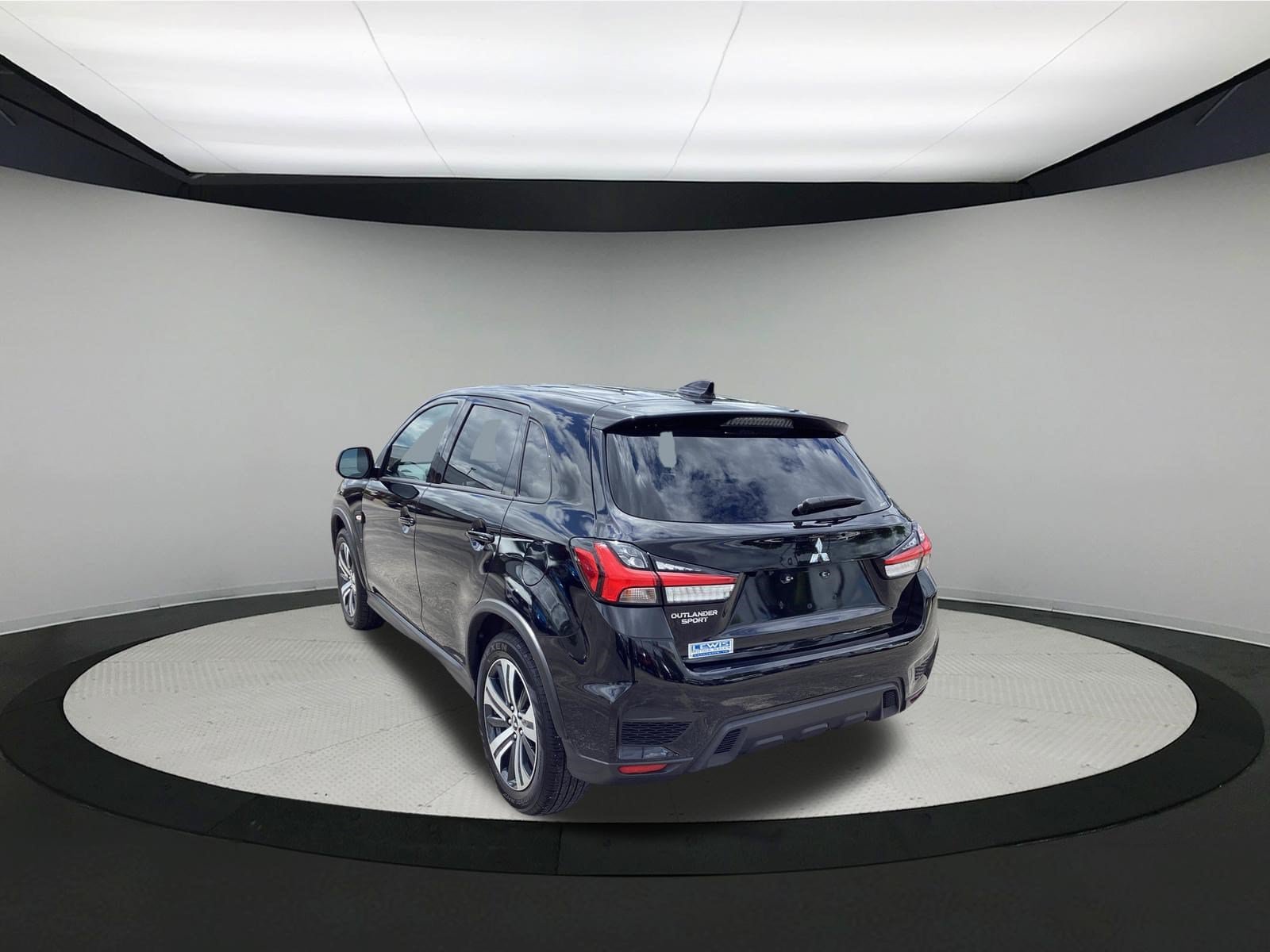 Used 2025 Mitsubishi Outlander Sport ES AWD/4WD image 7