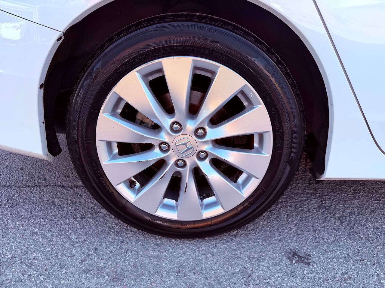 Used 2013 Honda Accord EX-L image 29