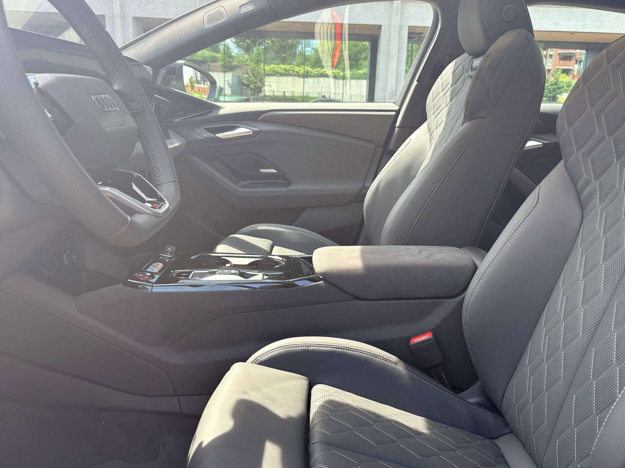 New 2025 Audi S6 e-tron Premium Plus image 5