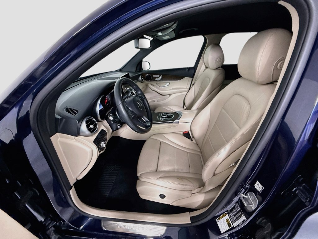 Used 2018 Mercedes-Benz GLC 300 image 19