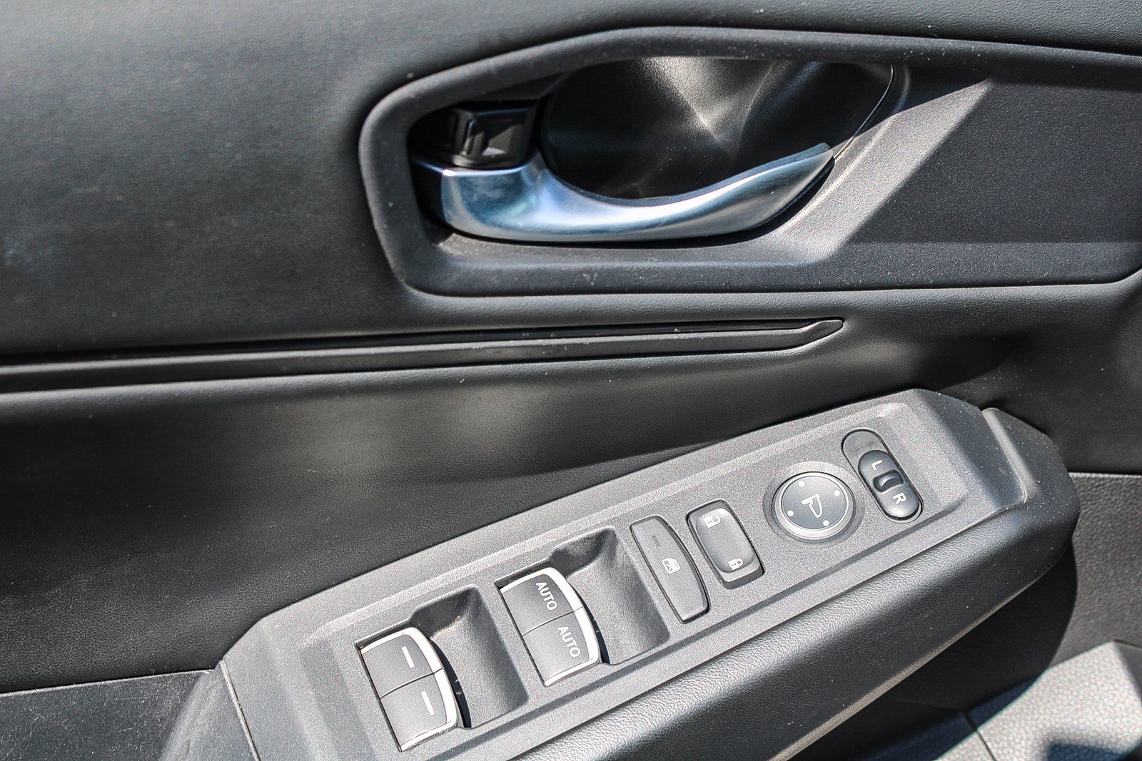 Certified 2024 Honda Accord EX image 22