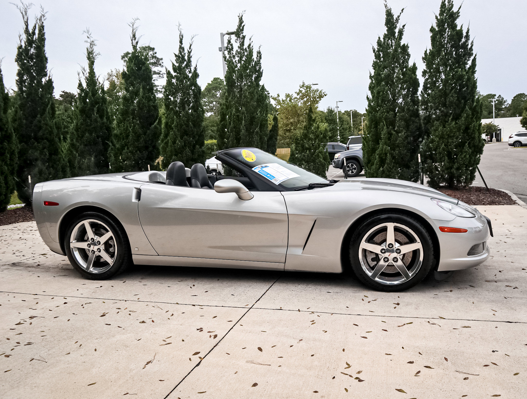 Used 2006 Chevrolet Corvette Convertible w/ Preferred Equipment Group image 11