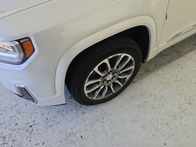 Certified 2023 GMC Acadia Denali w/ Denali Technology Package AWD/4WD image 9