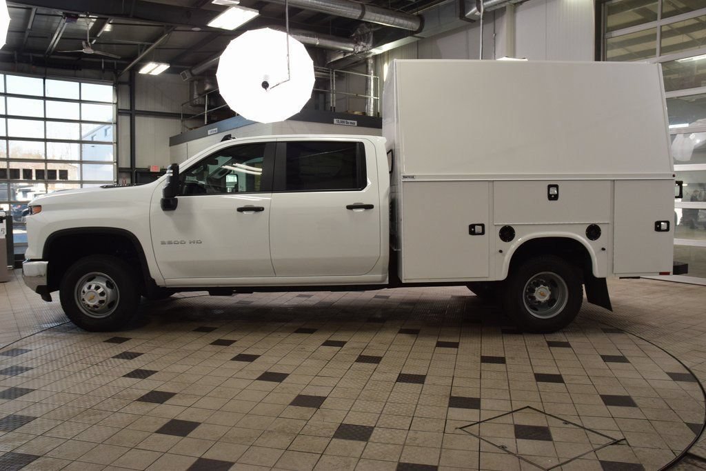 Used 2026 Chevrolet Silverado 3500 W/T w/ WT Convenience Package AWD/4WD image 3
