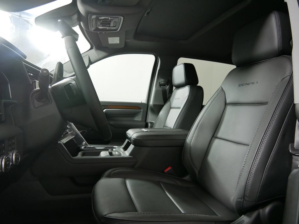 New 2026 GMC Sierra 3500 Denali w/ Denali Reserve Package AWD/4WD image 10