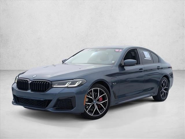 Used 2023 BMW 530e w/ M Sport Package image 1