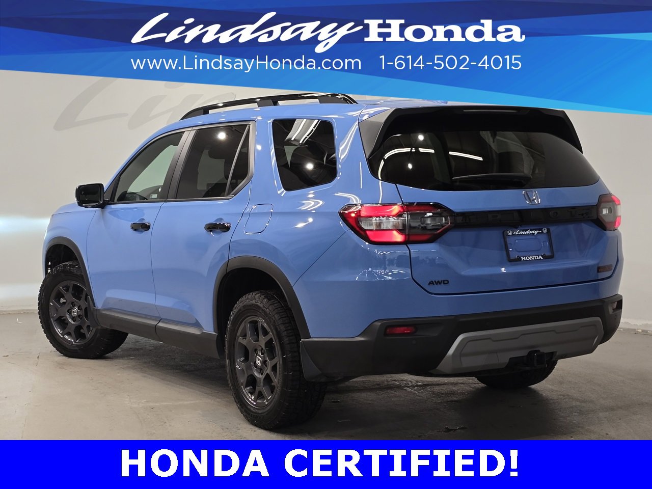 Certified 2023 Honda Pilot TrailSport image 4