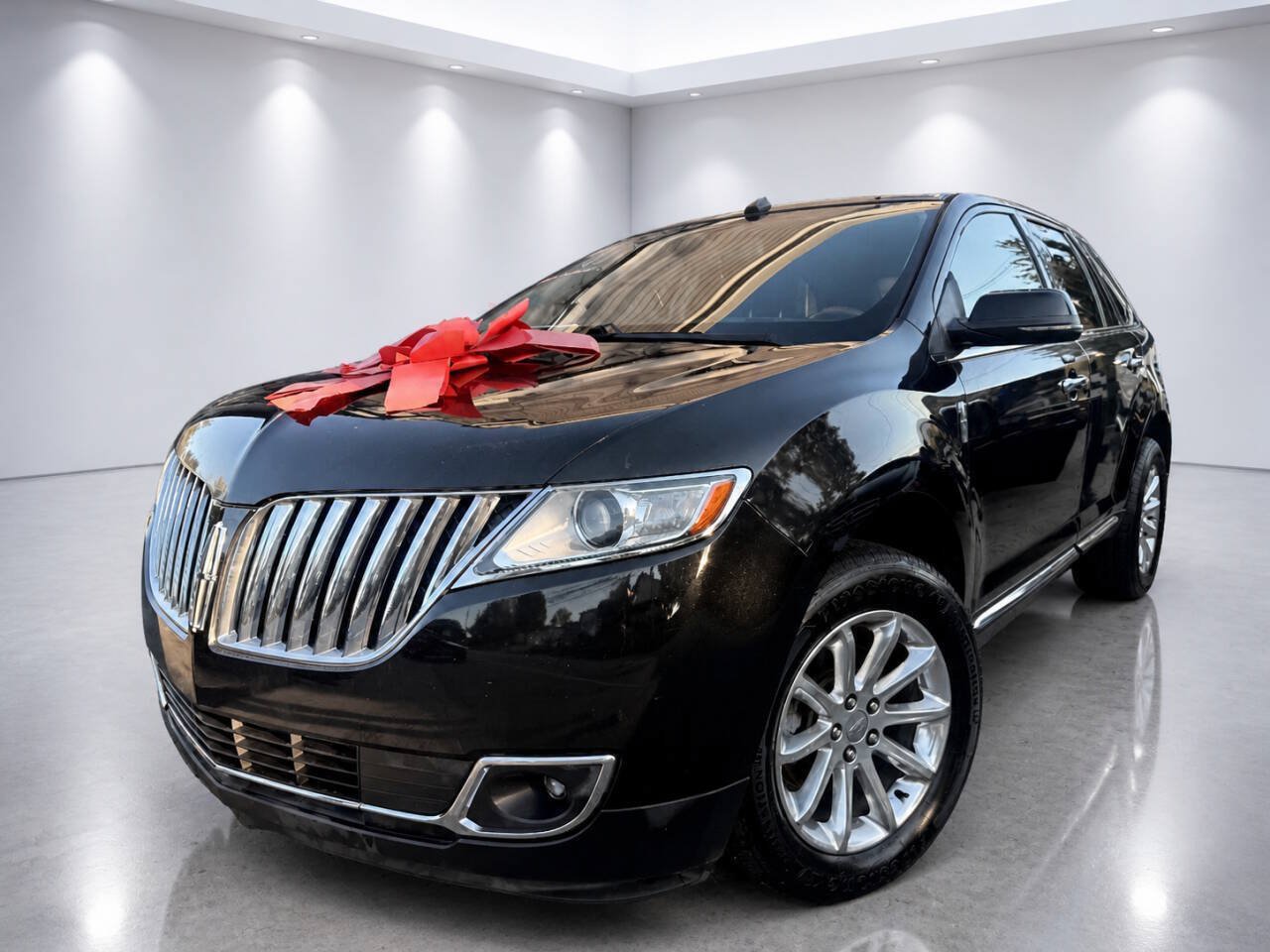 Used 2015 Lincoln MKX FWD w/ Equipment Group 102A image 1