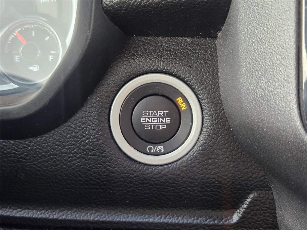 Used 2021 RAM 1500 Big Horn w/ Built-to-serve Edition image 21