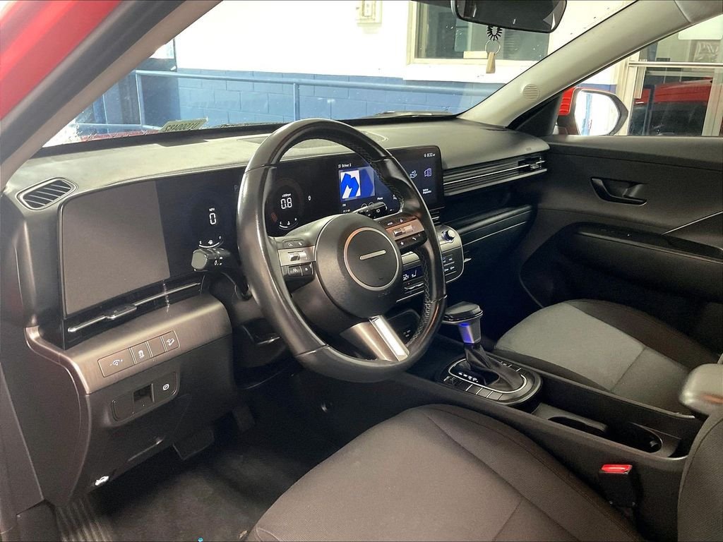 Used 2024 Hyundai Kona SEL FWD image 8