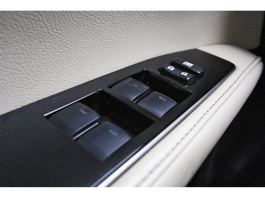 Used 2017 Lexus ES 350 w/ Luxury Package FWD image 20
