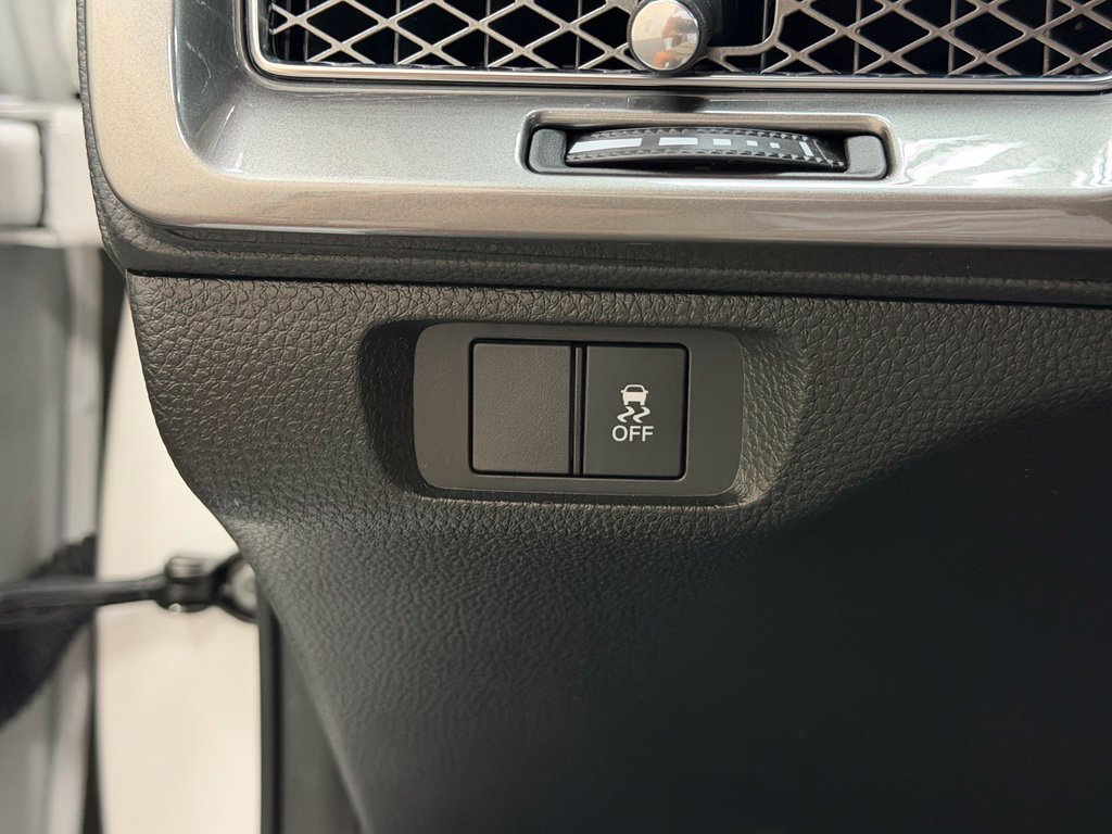 Used 2025 Acura Integra FWD image 16