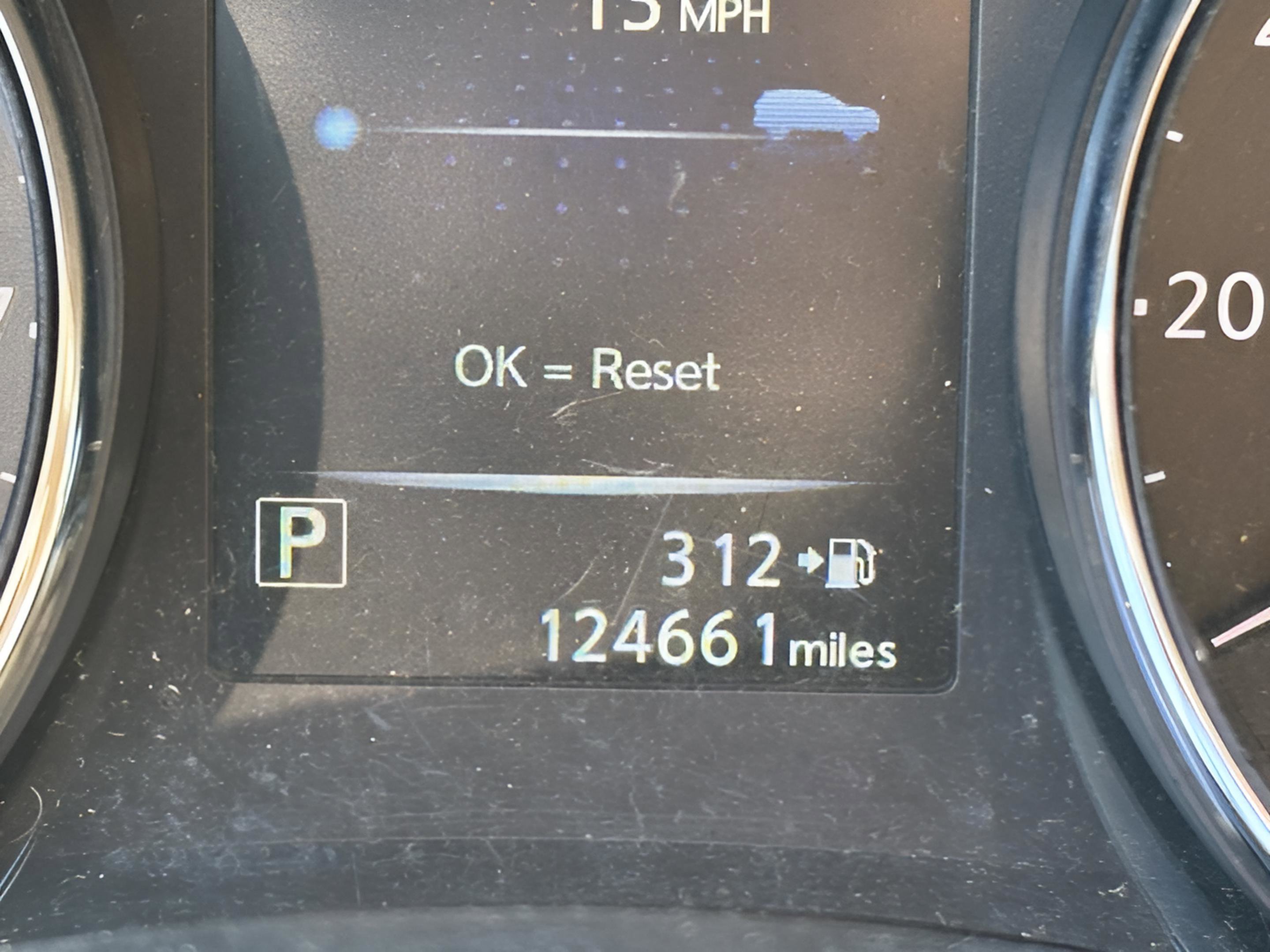 Used 2017 Nissan Rogue S image 25