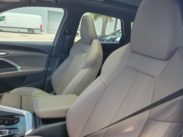 Certified 2025 Audi Q5 Premium w/ Premium Plus AWD/4WD image 16