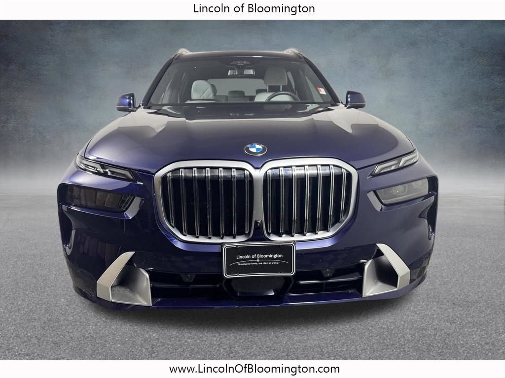 Used 2023 BMW X7 xDrive40i w/ Premium Package AWD/4WD image 11