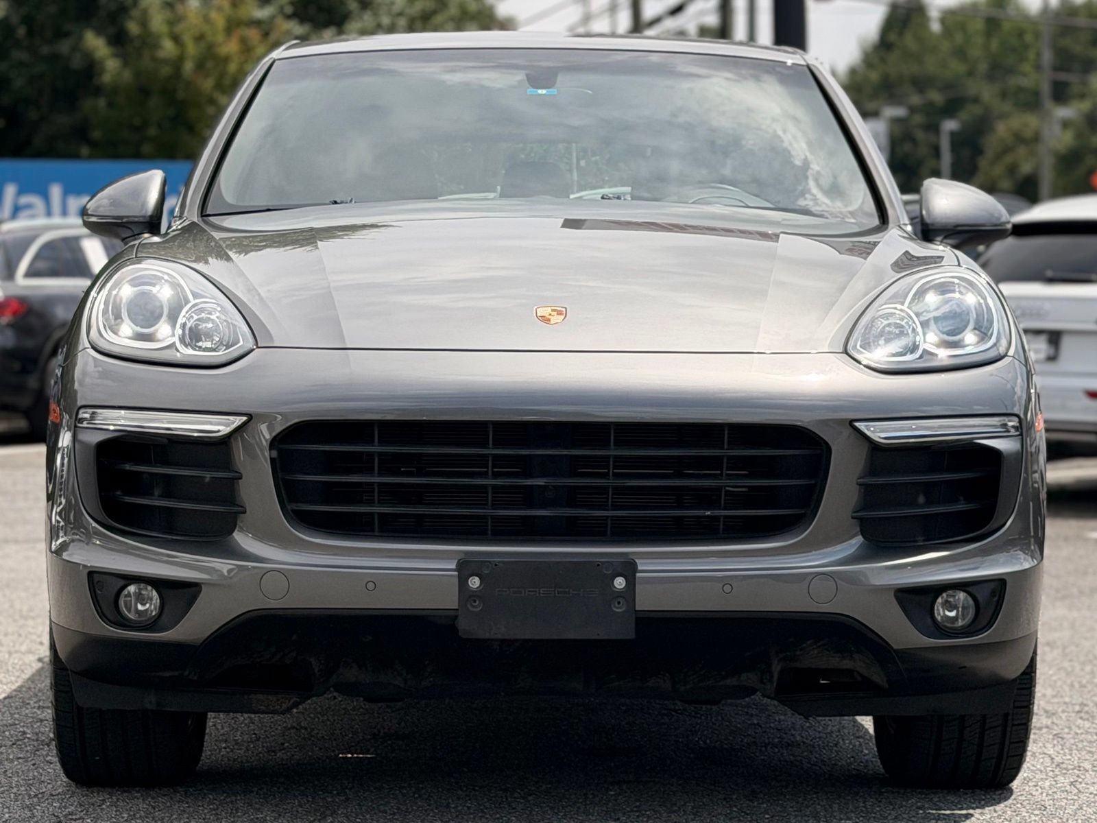 Used 2017 Porsche Cayenne AWD/4WD image 8