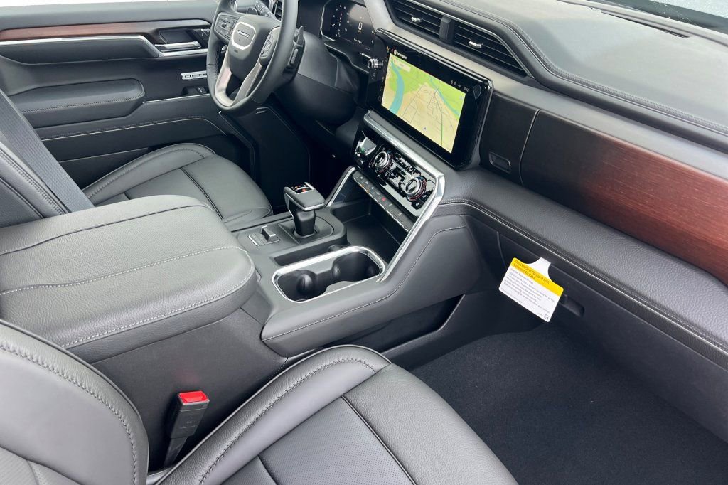 New 2026 GMC Sierra 1500 Denali w/ Denali Reserve Package image 12