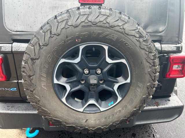 Used 2023 Jeep Wrangler Unlimited Rubicon 4xe w/ Cold Weather Group AWD/4WD image 11