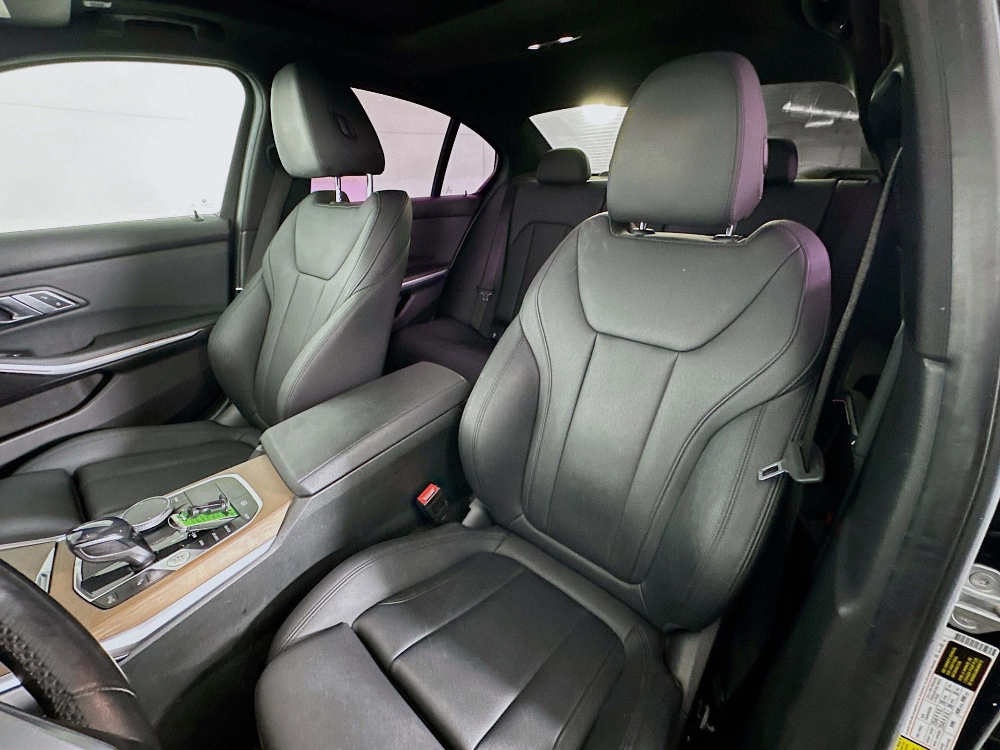 Used 2019 BMW 330i Sedan w/ Premium Package image 13