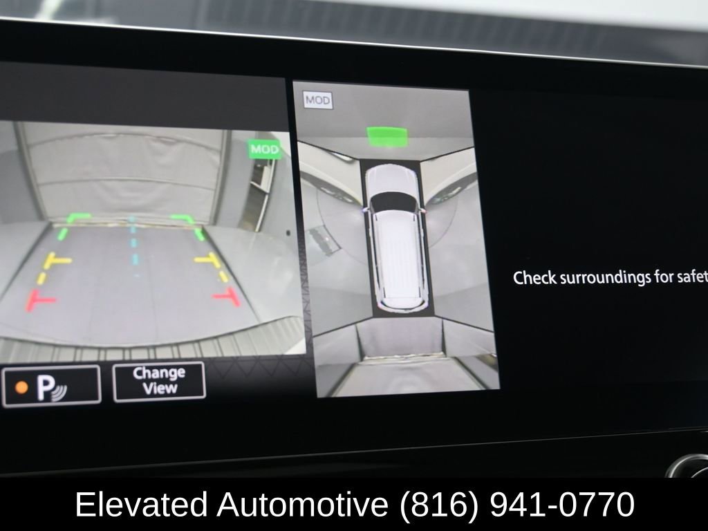 Used 2024 Nissan Armada Platinum w/ Captain's Chairs Package image 10