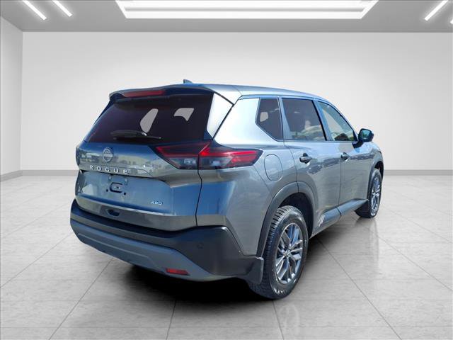 Used 2022 Nissan Rogue S AWD/4WD image 10