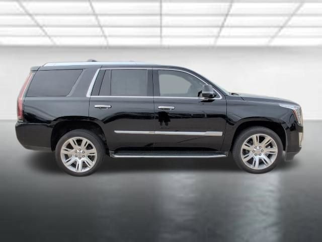 Used 2020 Cadillac Escalade Premium Luxury RWD image 35