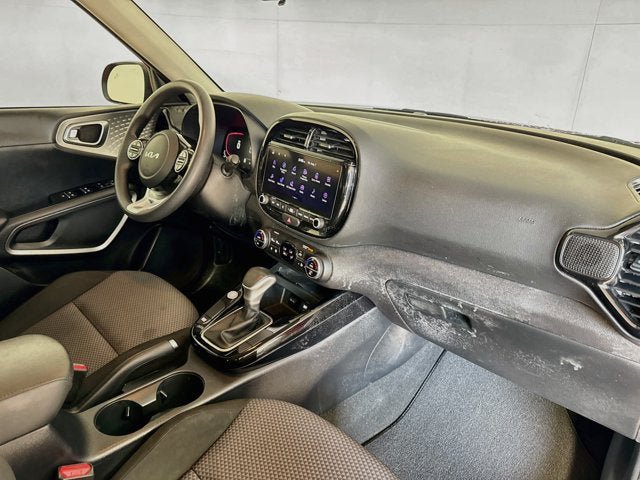 Certified 2024 Kia Soul S FWD image 27