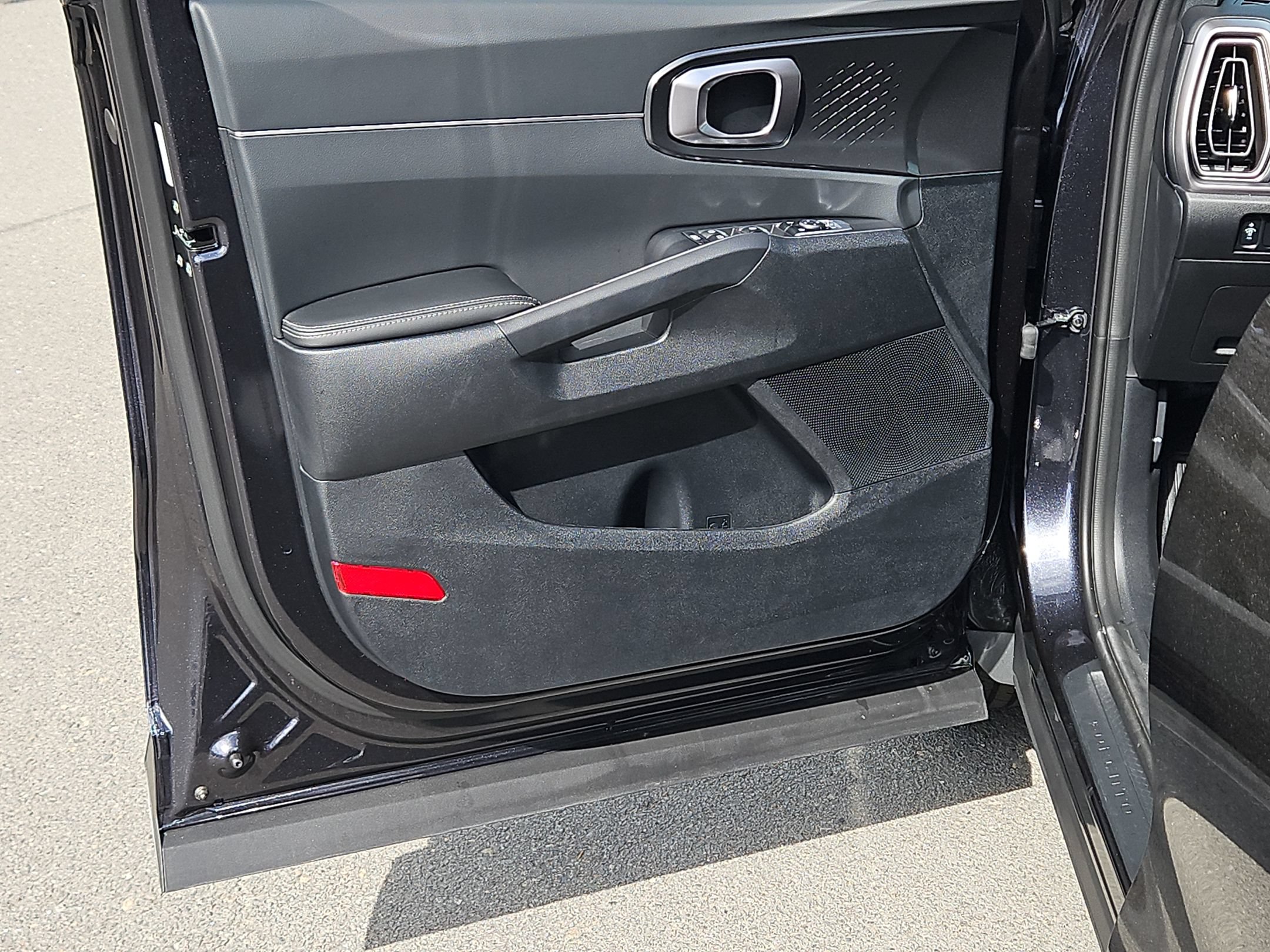 New 2026 Kia Sorento LX FWD image 15