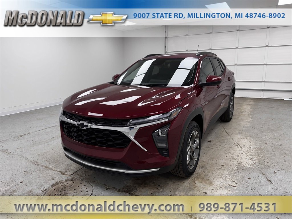 New 2025 Chevrolet Trax LT w/ Driver Confidence Package