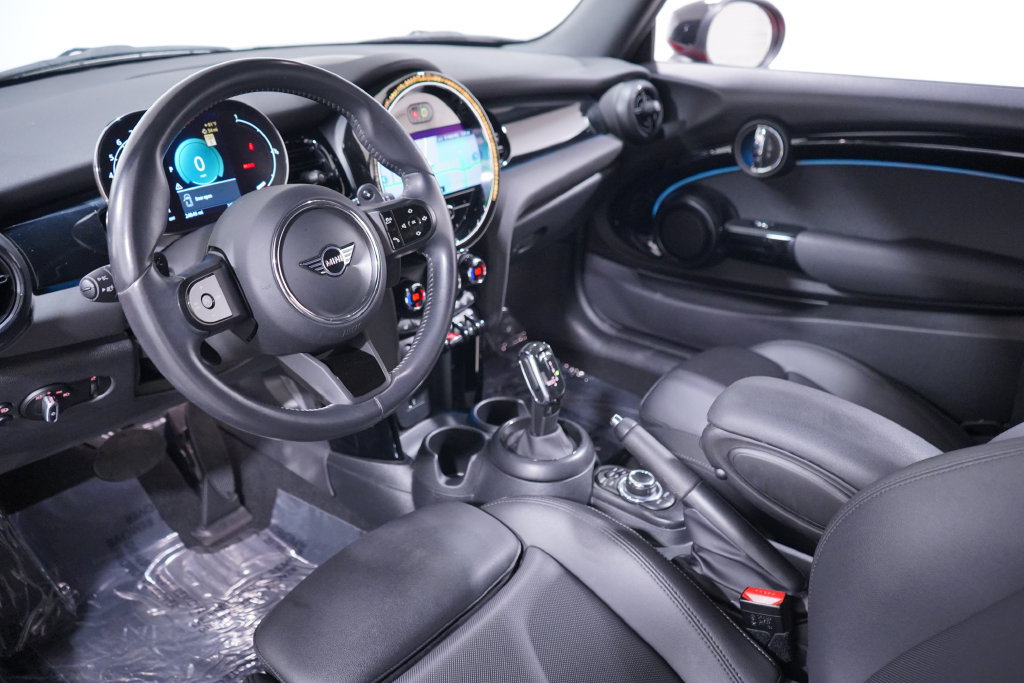 Used 2024 MINI Cooper S FWD image 6