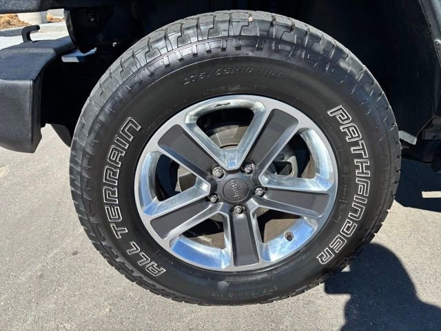 Certified 2017 Jeep Wrangler Unlimited Sport image 10