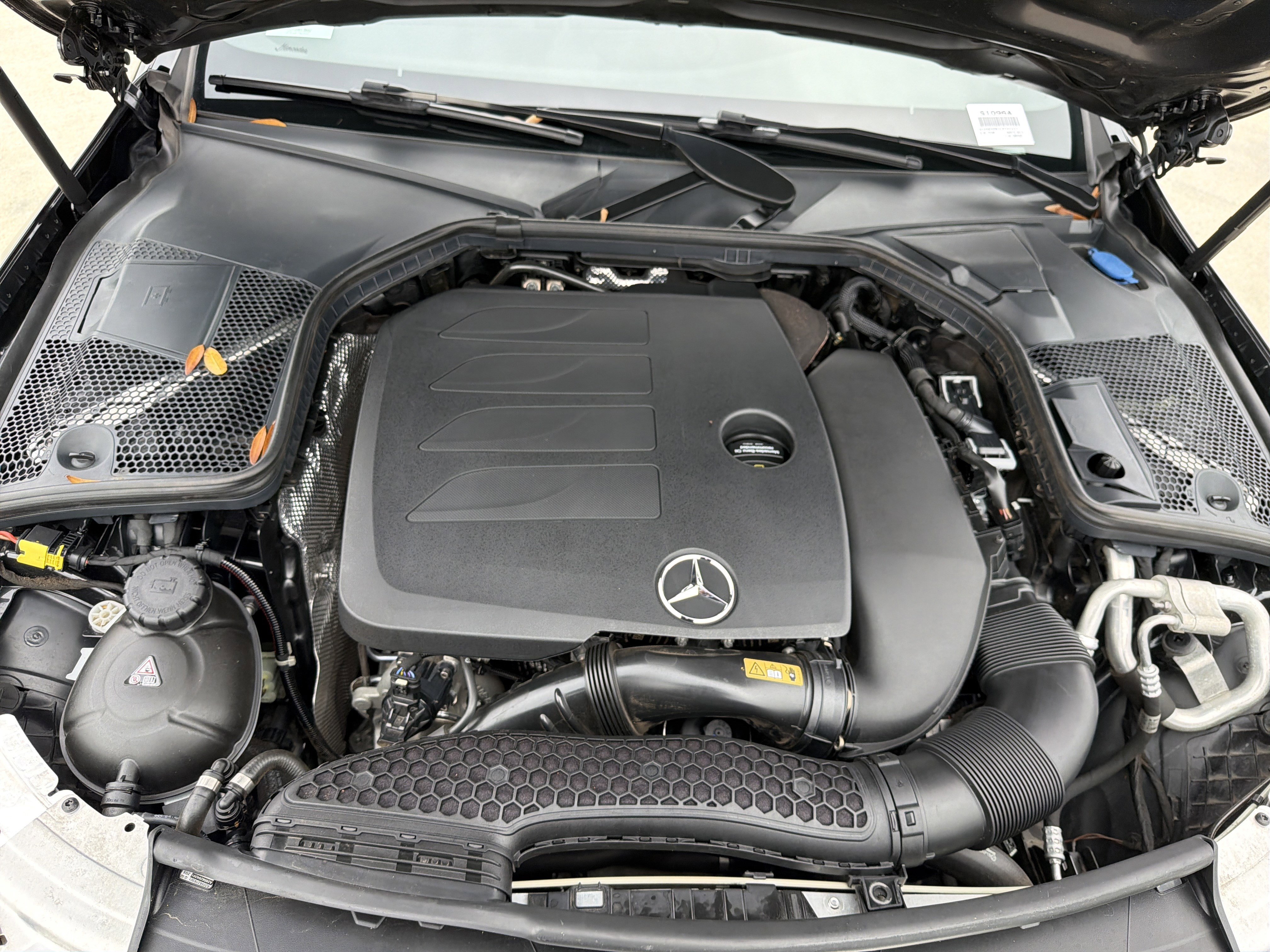 Used 2020 Mercedes-Benz C 300 Cabriolet image 33