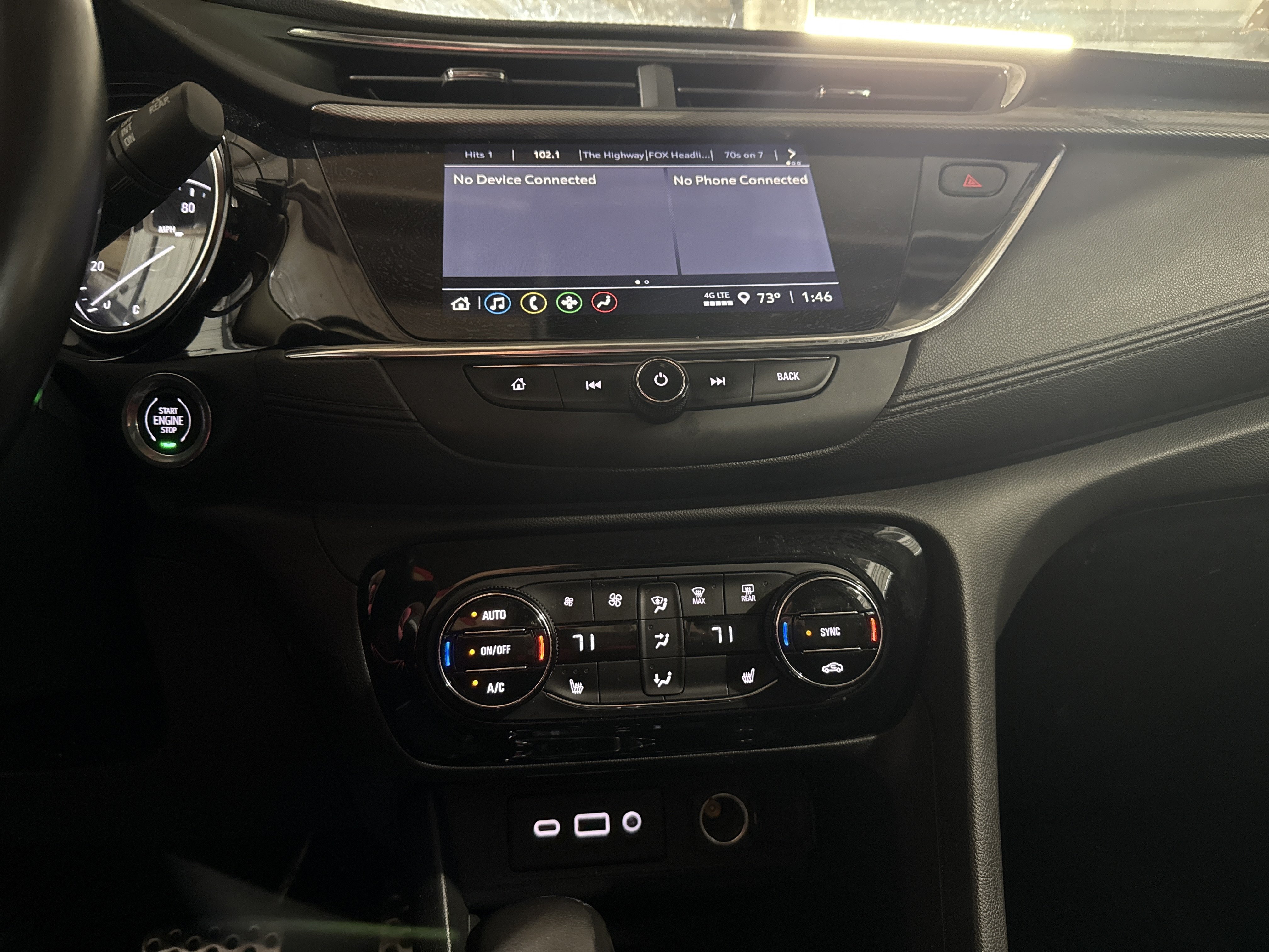 Used 2023 Buick Encore GX Select w/ Sport Touring Package FWD image 18