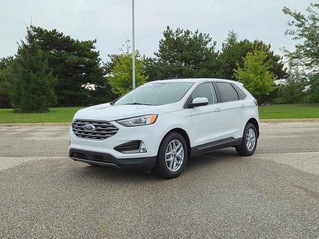 Used 2022 Ford Edge SEL w/ Convenience Package