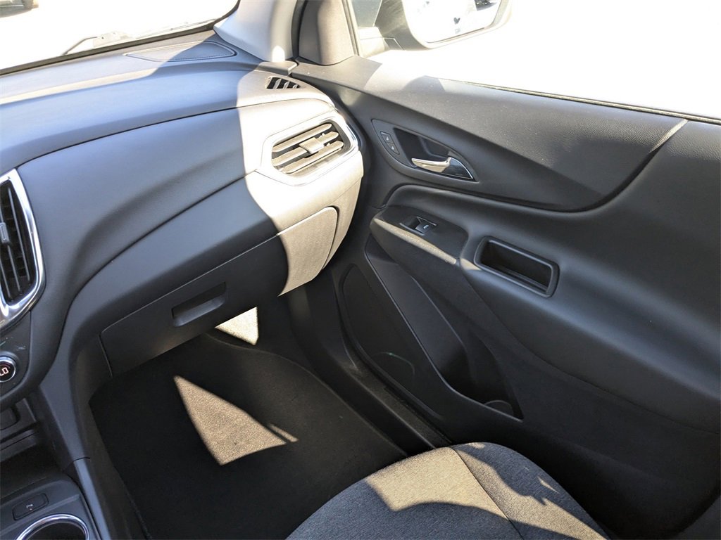 Used 2024 Chevrolet Equinox LT image 16