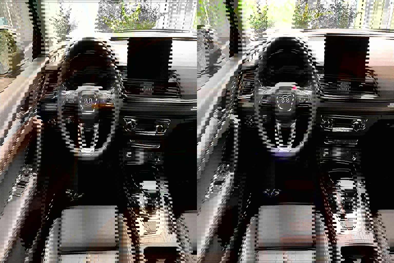 Certified 2025 Audi Q5 2.0T Premium Plus w/ Premium Plus Package image 5