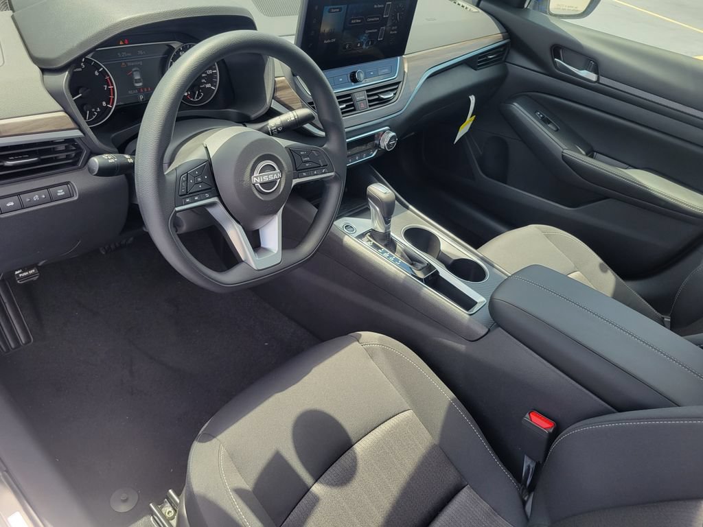 New 2026 Nissan Altima 2.5 SV w/ SV Special Edition Package FWD image 30