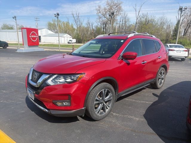 Used 2017 Nissan Rogue SL w/ SL Premium Package image 5